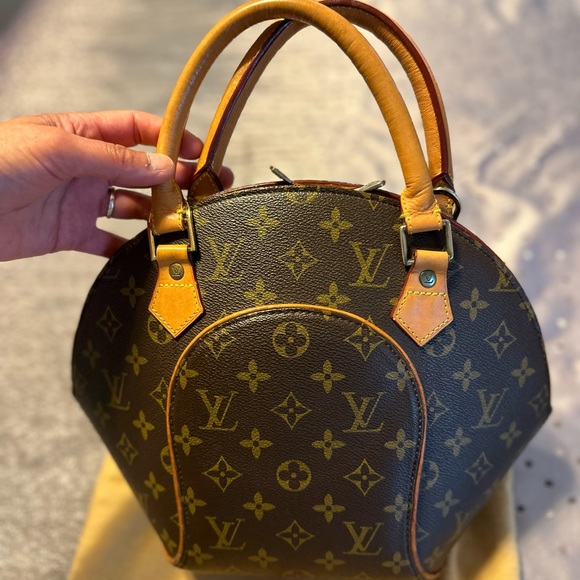 Louis Vuitton Bowling Bag Purse - Picture 7 of 12